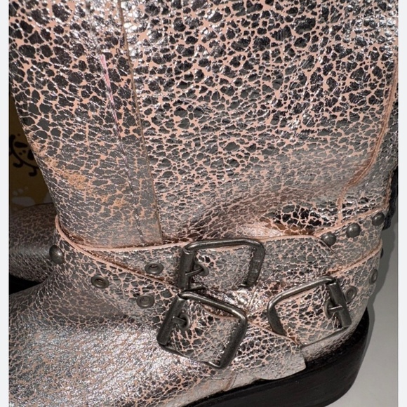 We the free people engineer boot - Picture 2 of 2